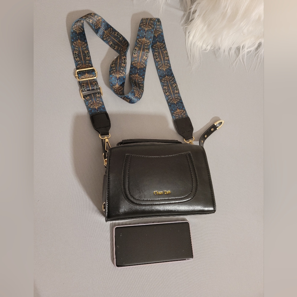 Small black crossbody